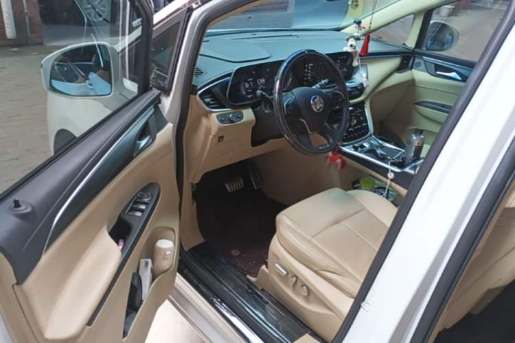 Used Buick GL8 2023 ES Lu Zun Deluxe Model Driver Seat