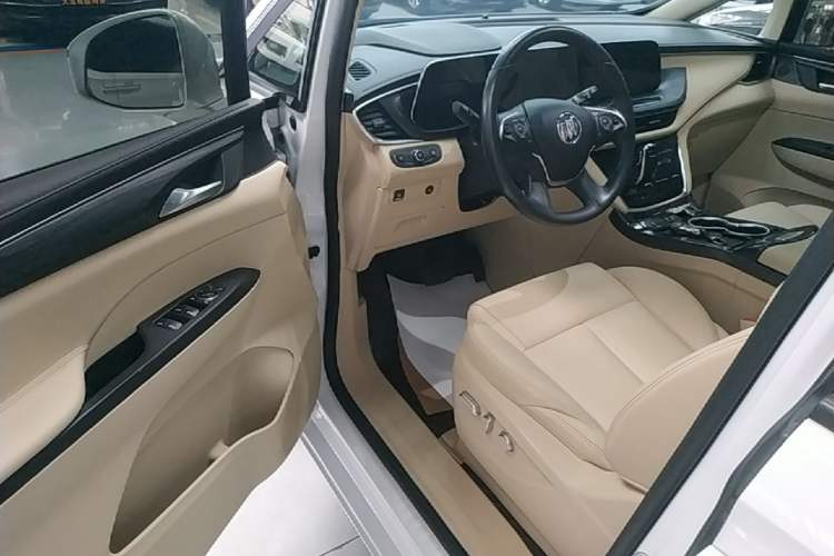 Used Buick GL8 2023 ES Lu Zun Deluxe Model Driver Seat