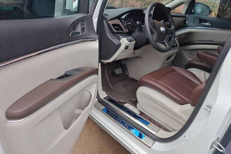 Used Buick GL8 2023 Land Executive Class Smart Enjoyment Model Driver Seat