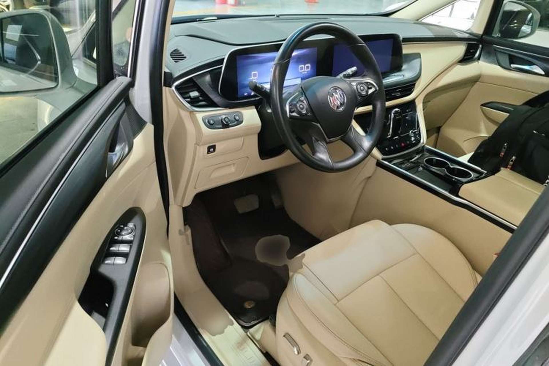 Used Buick GL8 2023 ES Lu Zun Deluxe Model Driver Seat