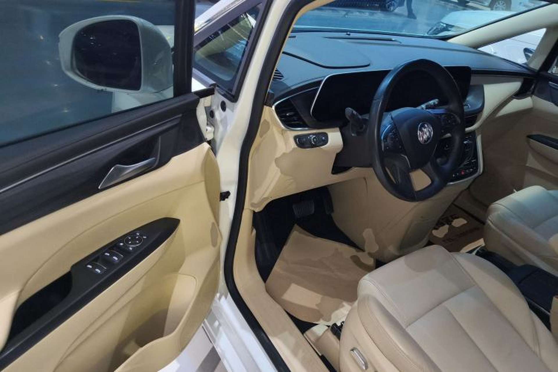 Used Buick GL8 2023 ES Lu Zun Deluxe Model Driver Seat