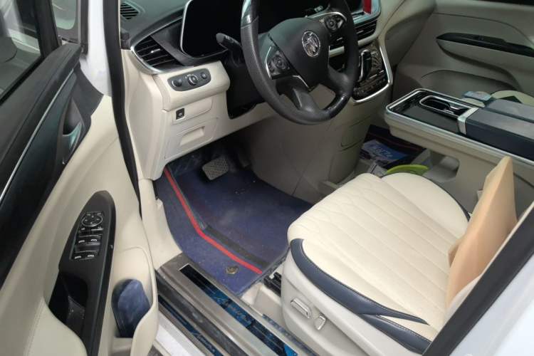 Used Buick GL8 2023 ES Lu Zun Comfort Model Driver Seat
