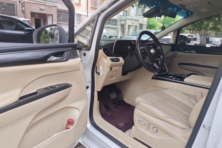 Used Buick GL8 2023 ES Lu Zun Luxury Model Driver Seat