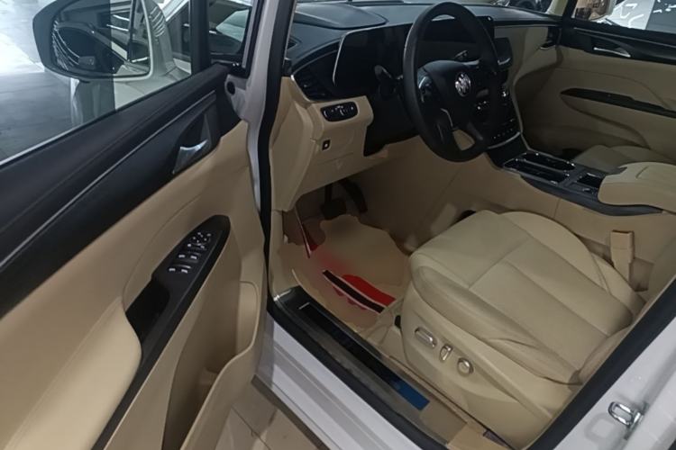 Used Buick GL8 2023 ES Lu Zun Deluxe Model Driver Seat
