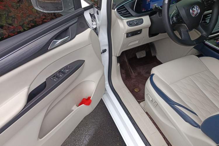 Used Buick GL8 2023 ES Lu Zun Comfort Model Driver Seat