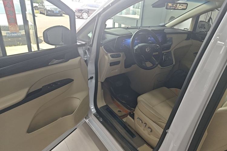 Used Buick GL8 2023 ES Lu Zun Deluxe Model Driver Seat