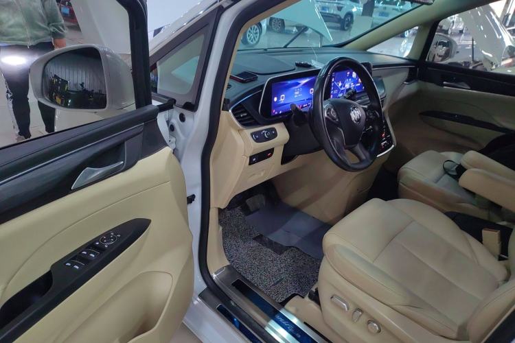 Used Buick GL8 2023 ES Lu Zun Deluxe Model Driver Seat