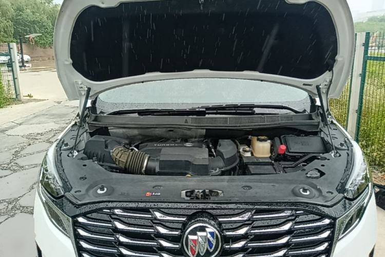 Used Buick GL8 2023 ES Lu Zun Comfort Model Engine Bay