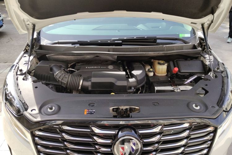 Used Buick GL8 2023 ES Lu Zun Luxury Model Engine Bay