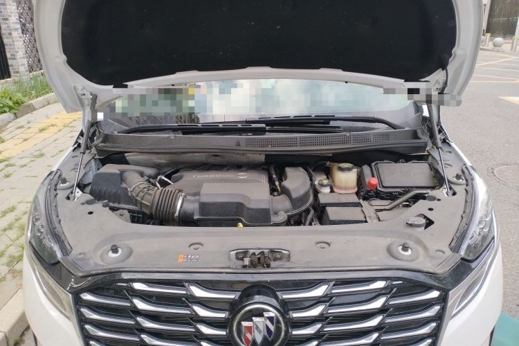 Used Buick GL8 2023 ES Lu Zun Luxury Model Engine Bay