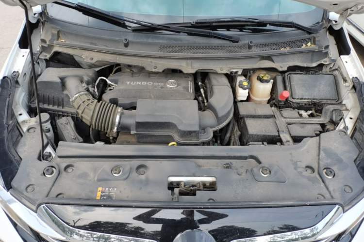 Used Buick GL8 2023 Land Executive Class Smart Enjoyment Model Engine Bay