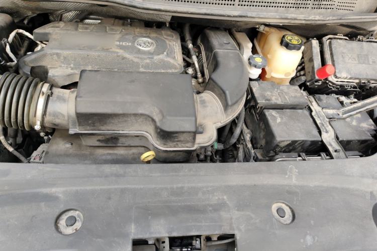 Used Buick GL8 2023 ES Lu Zun Comfort Model Engine Bay
