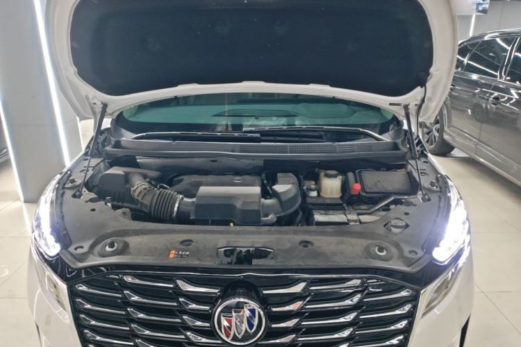 Used Buick GL8 2023 ES Lu Zun Comfort Model Engine Bay