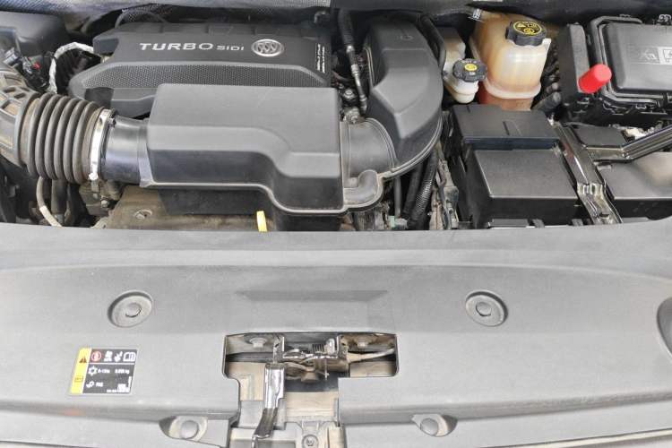 Used Buick GL8 2023 ES Lu Zun Comfort Model Engine Bay