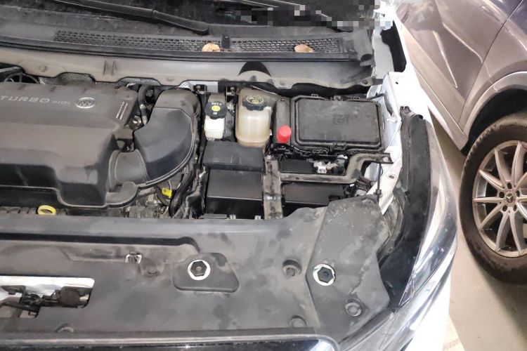 Used Buick GL8 2023 Land Executive Class Smart Enjoyment Model Engine Bay Left