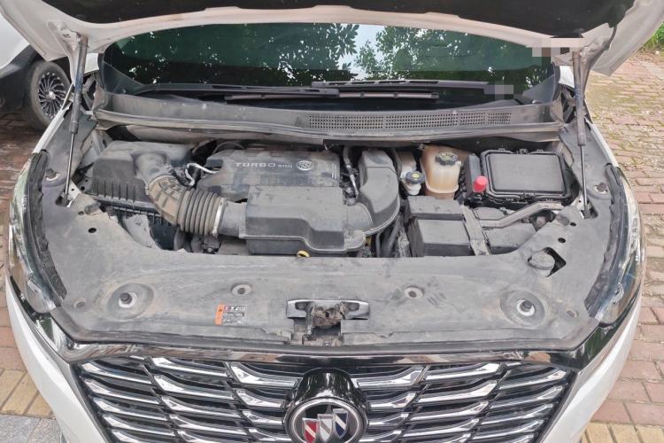 Used Buick GL8 2023 ES Lu Zun Luxury Model Engine Bay