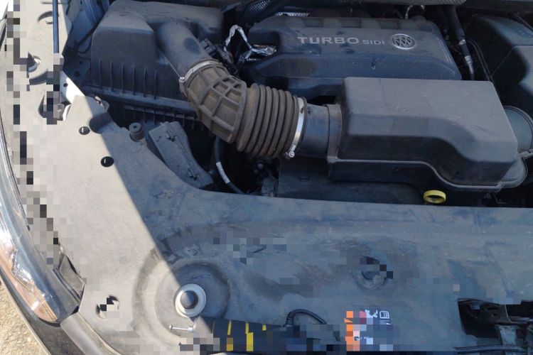 Used Buick GL8 2023 ES Lu Zun Luxury Model Engine Bay Right
