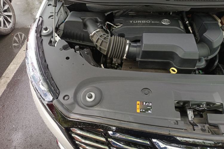 Used Buick GL8 2023 ES Lu Zun Comfort Model Engine Bay Right