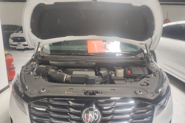 Used Buick GL8 2023 ES Lu Zun Comfort Model Engine Bay