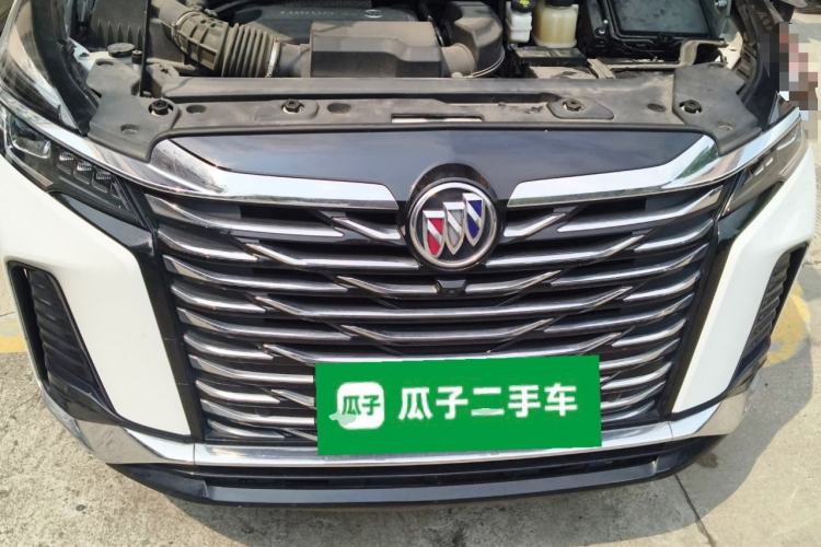 Used Buick GL8 2023 Facelifted Land Cruiser Executive Luxury Version Engine Bay