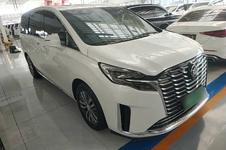 Used Buick GL8 2023 ES Lu Zun Deluxe Model Exterior 1