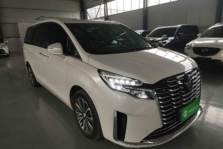 Used Buick GL8 2023 ES Lu Zun Smart Flagship Model Exterior 1
