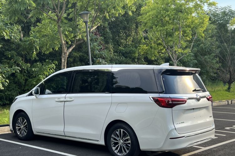 Used Buick GL8 2023 ES Lu Zun Comfort Model Exterior 2