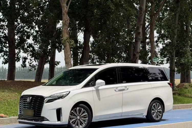 Used Buick GL8 2023 ES Lu Zun Luxury Model Exterior 2