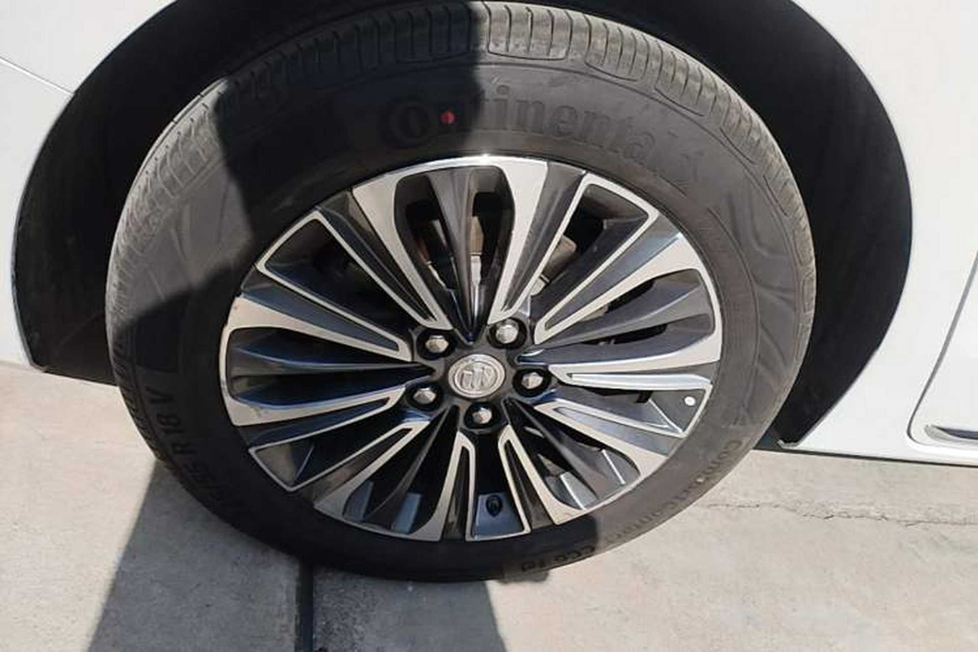 Used Buick GL8 2023 ES Lu Zun Luxury Model Exterior 3