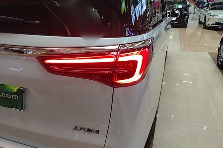 Used Buick GL8 2023 ES Lu Zun Deluxe Model Exterior 3
