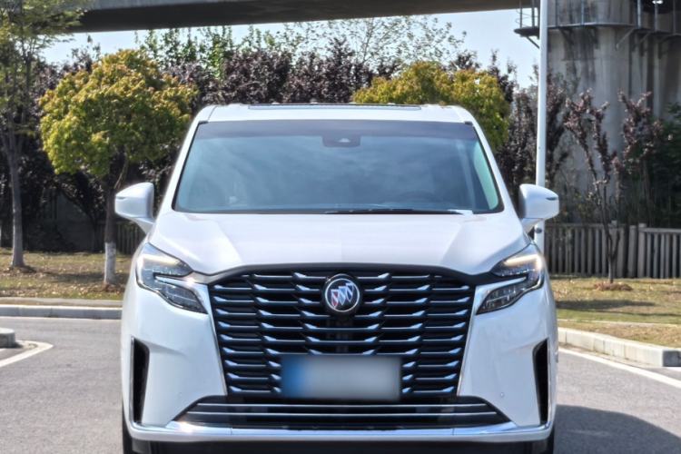 Used Buick GL8 2023 ES Lu Zun Deluxe Model Exterior 4