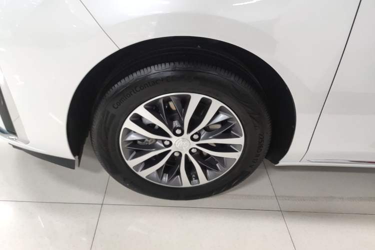 Used Buick GL8 2023 ES Lu Zun Comfort Model Exterior 4