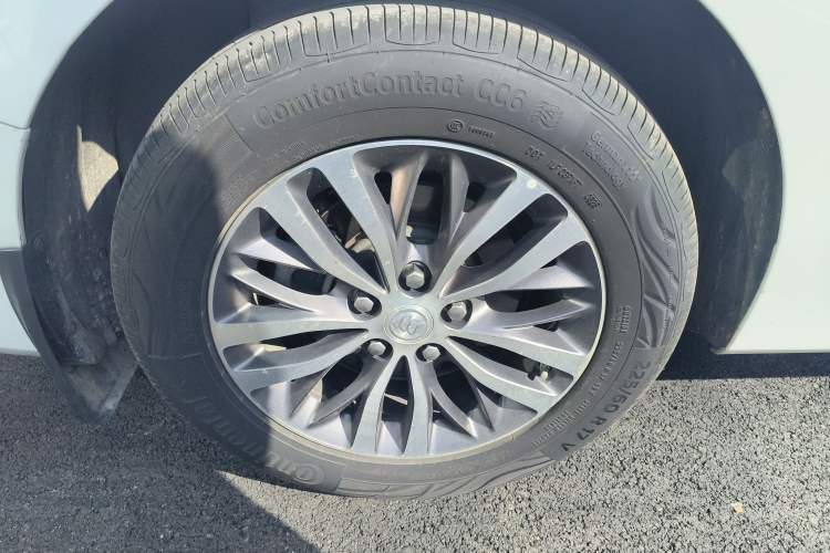 Used Buick GL8 2023 ES Lu Zun Deluxe Model Exterior 5