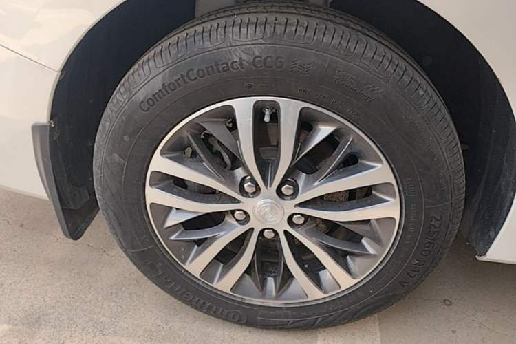 Used Buick GL8 2023 ES Lu Zun Deluxe Model Exterior 5