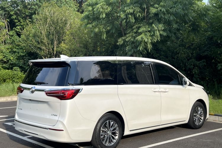 Used Buick GL8 2023 ES Lu Zun Comfort Model Exterior 6