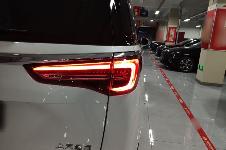 Used Buick GL8 2023 ES Lu Zun Luxury Model Exterior 6