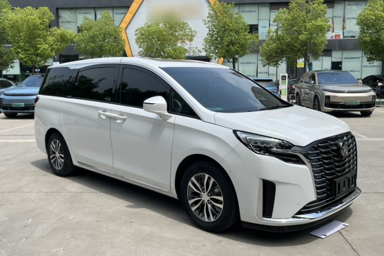 Used Buick GL8 2023 ES Lu Zun Deluxe Model Exterior 8