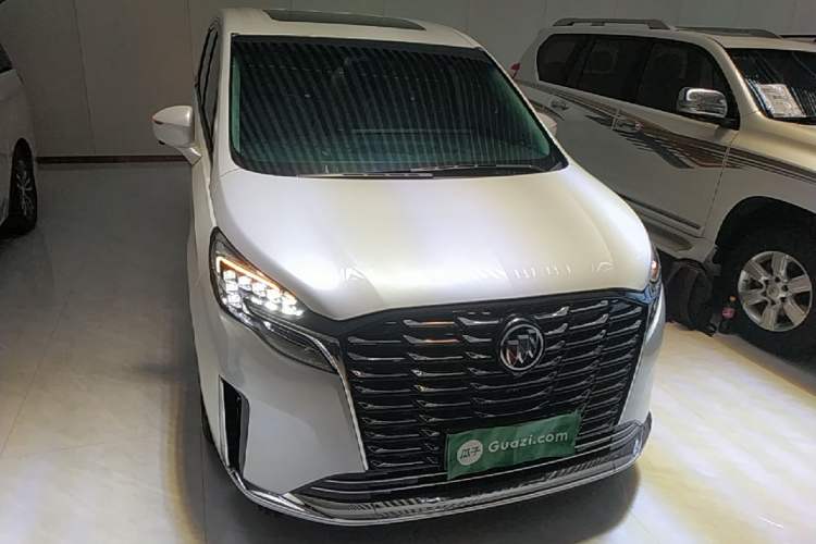 Used Buick GL8 2023 ES Lu Zun Comfort Model Front