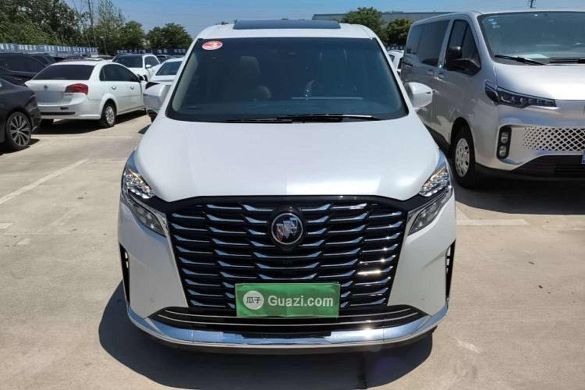 Used Buick GL8 2023 ES Lu Zun Deluxe Model Front