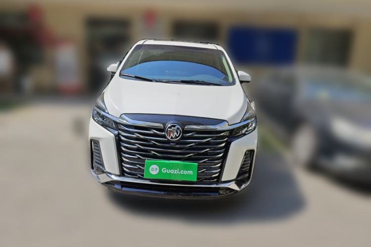 Used Buick GL8 2023 Facelifted Land Cruiser Executive Luxury Version Front