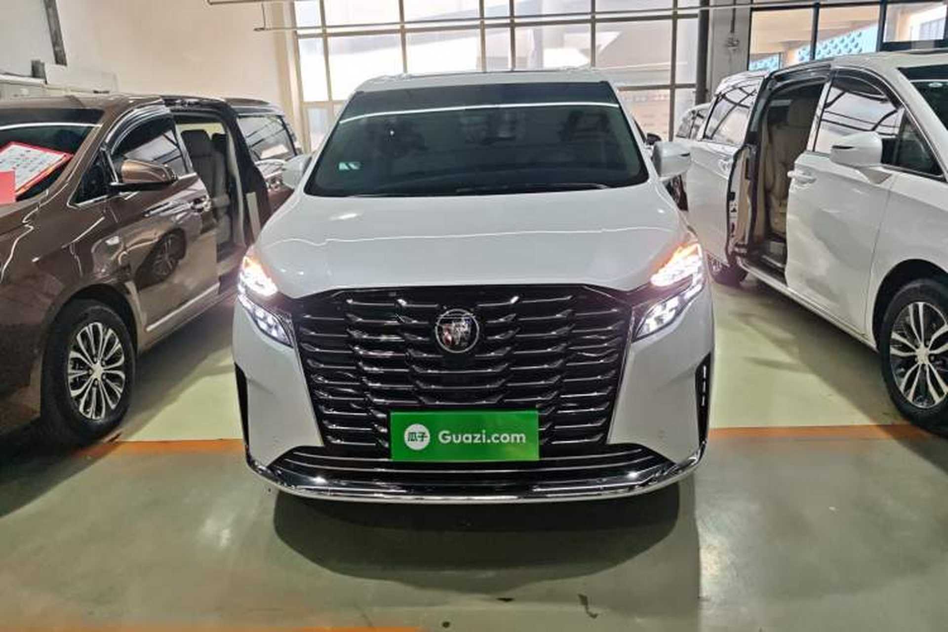 Used Buick GL8 2023 ES Lu Zun Deluxe Model Front