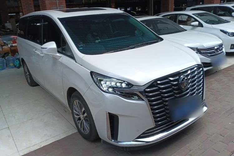 Used Buick GL8 2023 ES Lu Zun Deluxe Model Front Right 45 Deg