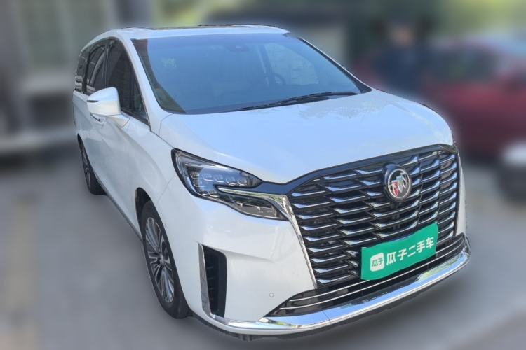 Used Buick GL8 2023 ES Lu Zun Luxury Model Front Right 45 Deg