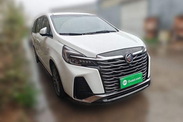 Used Buick GL8 2023 Land Executive Class Smart Enjoyment Model Front Right 45 Deg