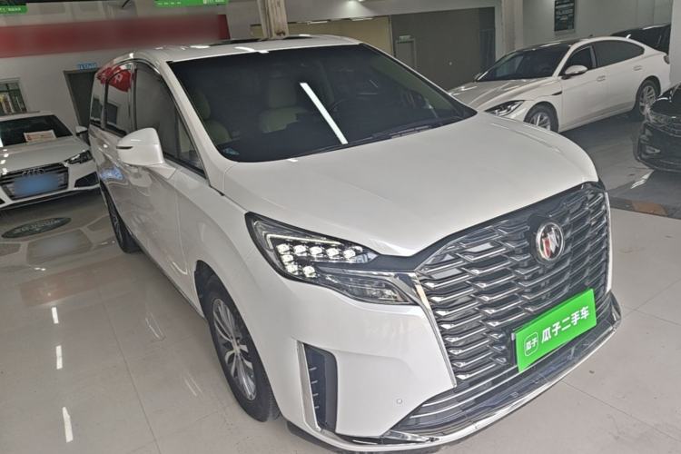 Used Buick GL8 2023 ES Lu Zun Deluxe Model Front Right 45 Deg