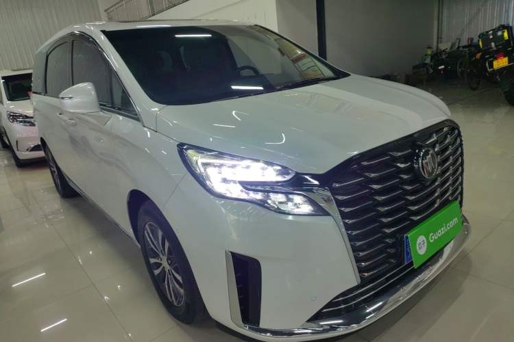 Used Buick GL8 2023 ES Lu Zun Deluxe Model Front Right 45 Deg