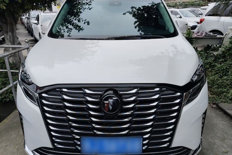 Used Buick GL8 2023 ES Lu Zun Deluxe Model Front