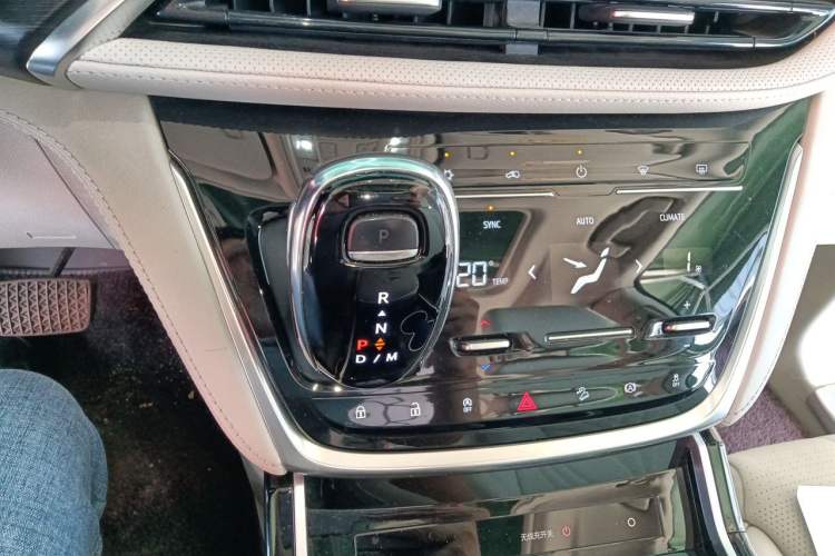 Used Buick GL8 2023 ES Lu Zun Comfort Model Gear Lever