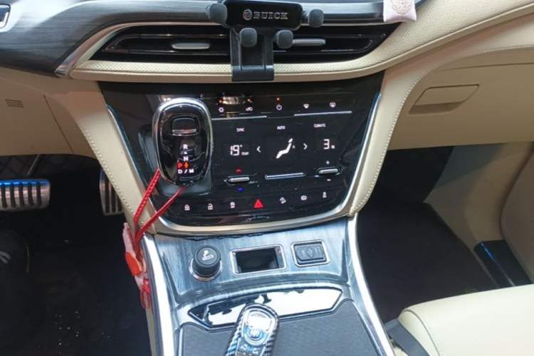 Used Buick GL8 2023 ES Lu Zun Deluxe Model Gear Lever