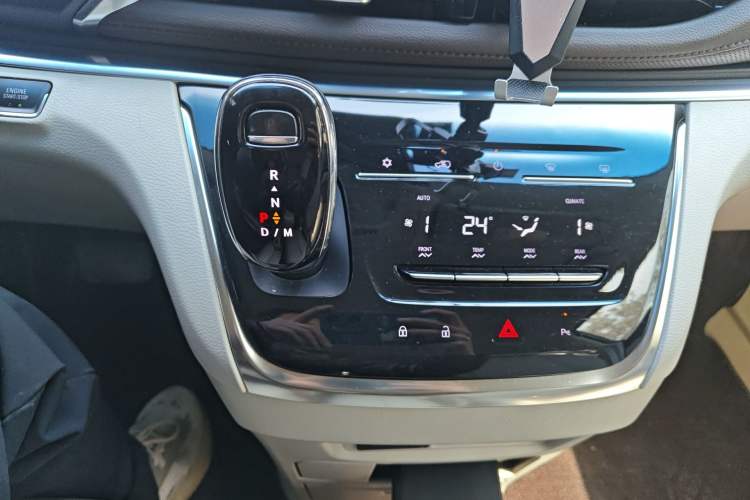 Used Buick GL8 2023 Land Executive Class Smart Enjoyment Model Gear Lever